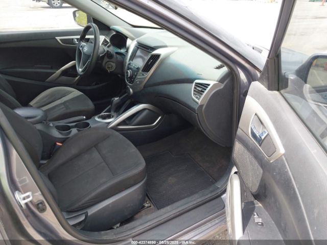 KMHTC6AD5FU239128 Hyundai Veloster