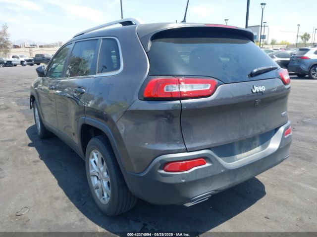 2018 JEEP CHEROKEE 1C4PJLLX0JD523874 Photo 2