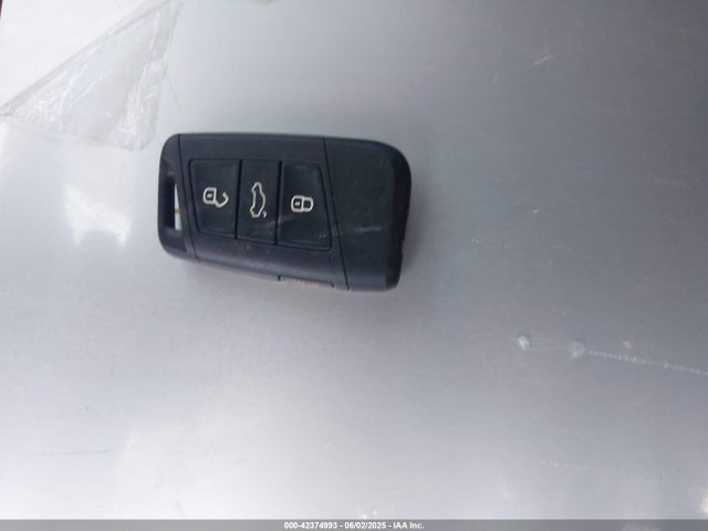 3VW6T7BU0MM046194 Volkswagen tsi