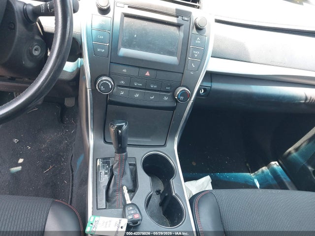 4T1BF1FK4HU377694 Toyota CAMRY SE