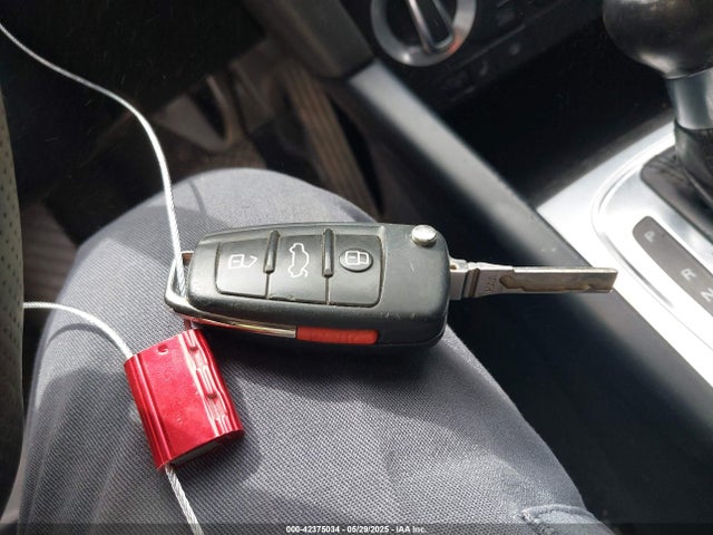 2011 AUDI A3 WAUMFAFM4BA163177 Photo 10