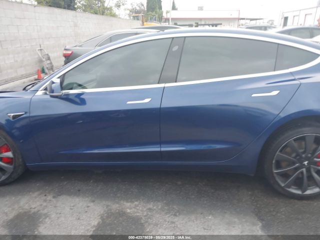 5YJ3E1EC3LF648042 Tesla MODEL 3