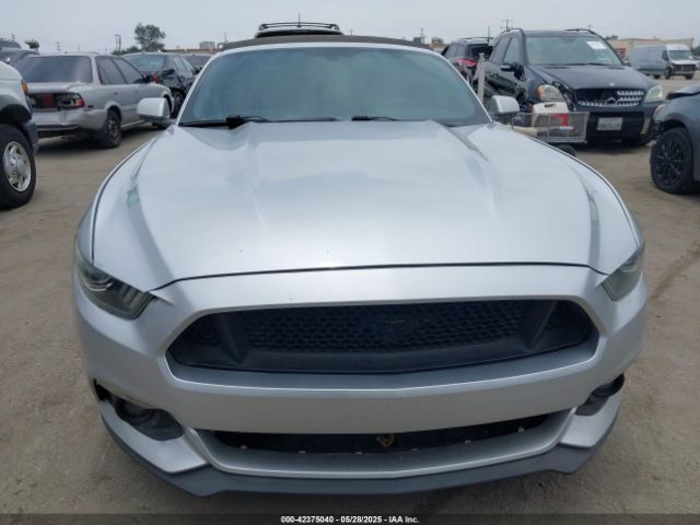 1FATP8EM5F5418946 Ford Mustang V6