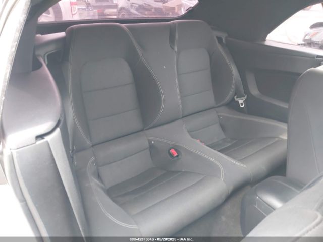 1FATP8EM5F5418946 Ford Mustang V6