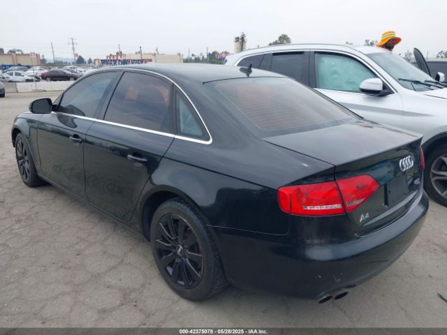 2010 AUDI A4 WAUFFAFL8AN010132 Photo 2