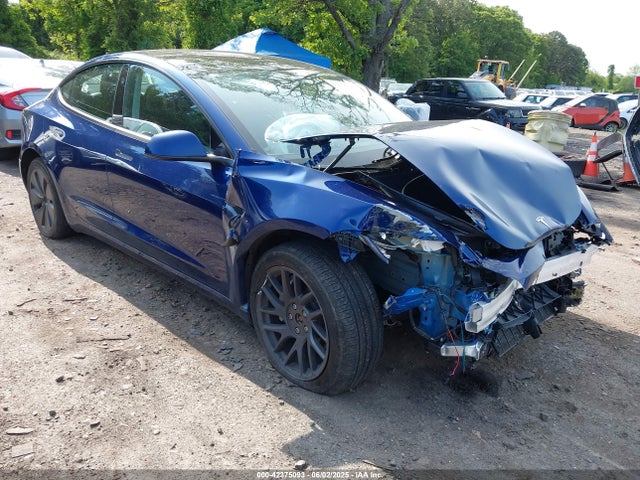 2025 TESLA MODEL 3 5YJ3E1EB9SF885625 Photo 0