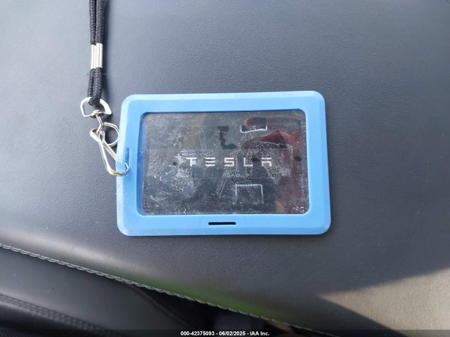 2025 TESLA MODEL 3 5YJ3E1EB9SF885625 Photo 10