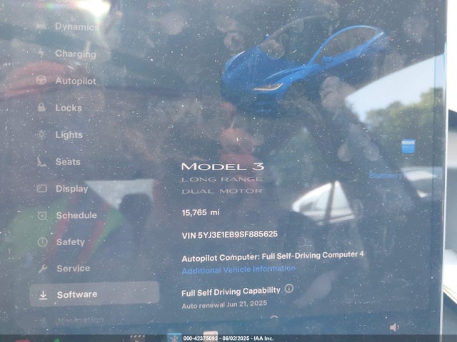 2025 TESLA MODEL 3 5YJ3E1EB9SF885625 Photo 6