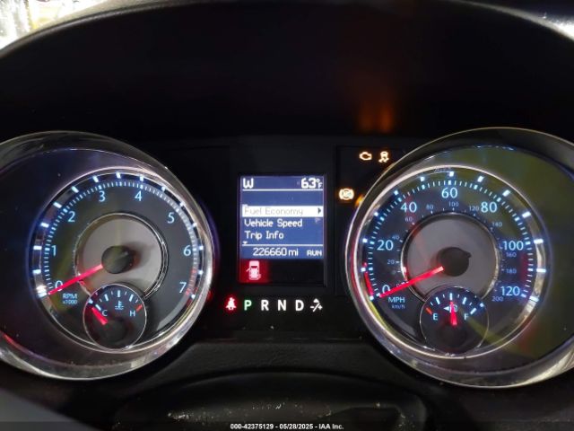 2011 CHRYSLER TOWN & COUNTRY 2A4RR8DG5BR746207 Photo 6