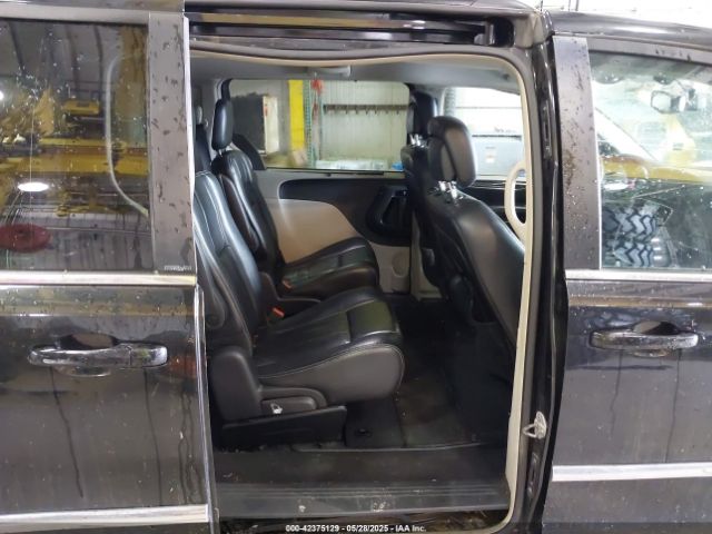 2011 CHRYSLER TOWN & COUNTRY 2A4RR8DG5BR746207 Photo 7