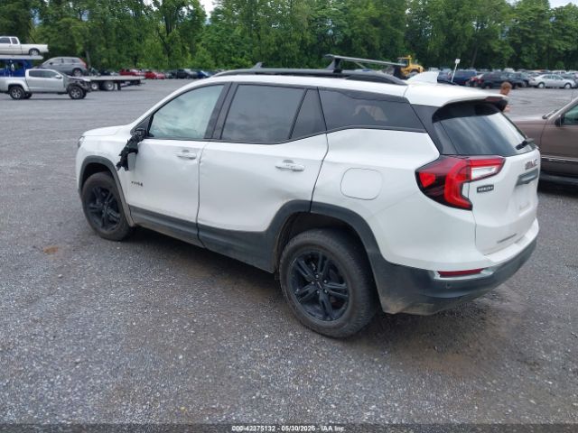 2023 GMC TERRAIN 3GKALYEG9PL141196 Photo 2