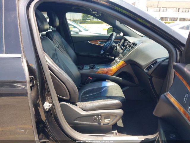2LMTJ6LP1GBL74874 Lincoln Mkx Reserve