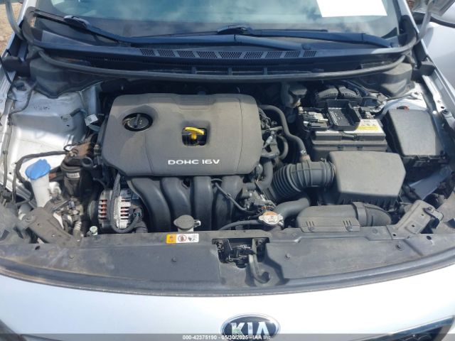 3KPFK4A70JE193265 KIA FORTE LX