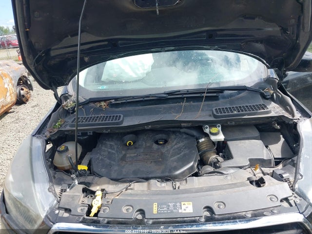 1FMCU9G9XHUD59608 Ford 2017