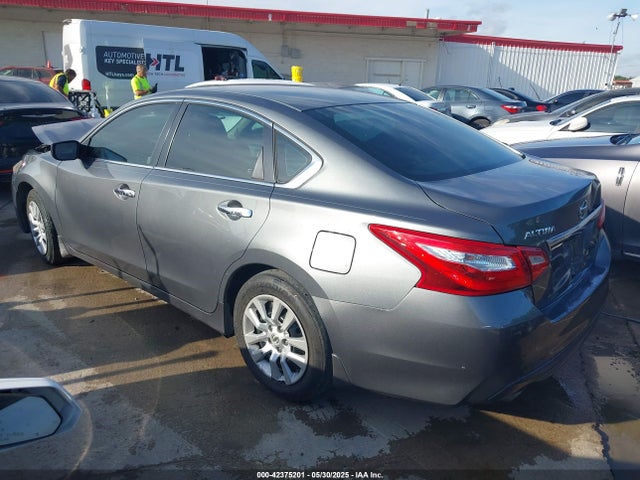 1N4AL3AP8HC499140 Nissan Altima 2.5 S