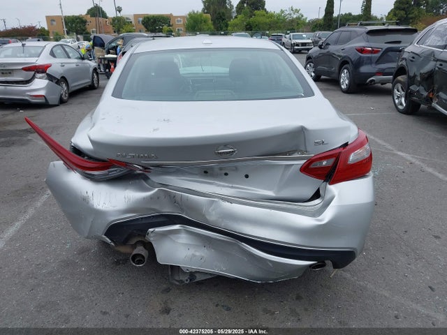 1N4AL3APXJC145996 Nissan 2018