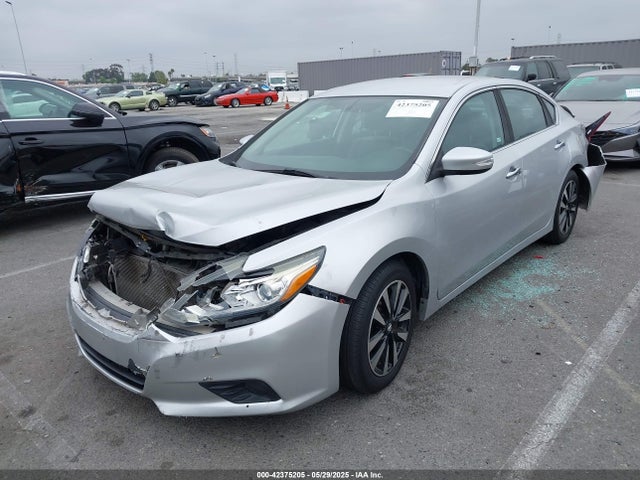 1N4AL3APXJC145996 Nissan 2018