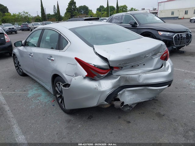 1N4AL3APXJC145996 Nissan 2018