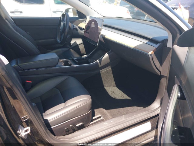 2018 TESLA MODEL 3 5YJ3E1EA0JF157228 Photo 4