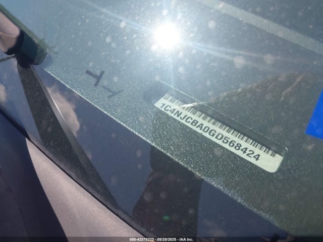1C4NJCBA0GD568424 Jeep Compass Sport