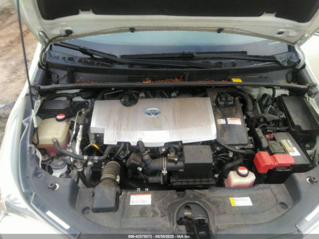 JTDKBRFU8G3008583 Toyota Prius Two