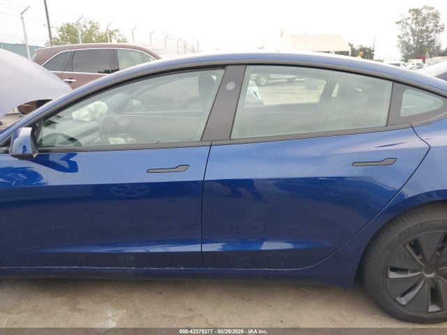 Tesla MODEL 3 2025 5YJ3E1EB5SF939258 Image 14