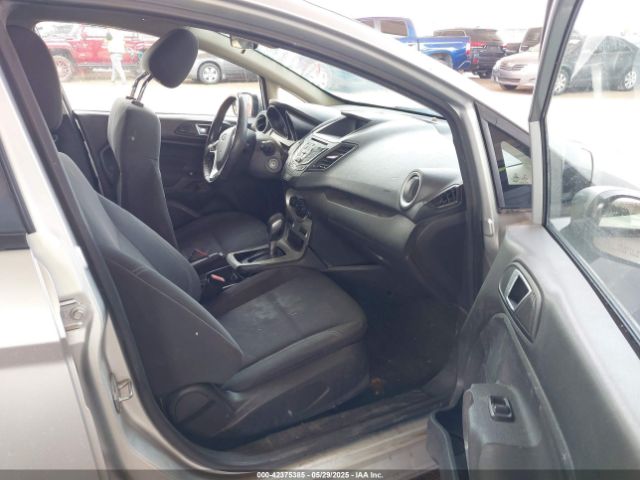 3FADP4EJ2GM147505 Ford FIESTA SE