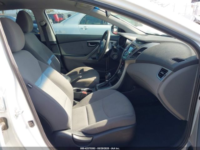 5NPDH4AE7GH671870 Hyundai ELANTRA SE