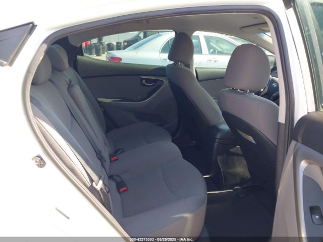 5NPDH4AE7GH671870 Hyundai ELANTRA SE