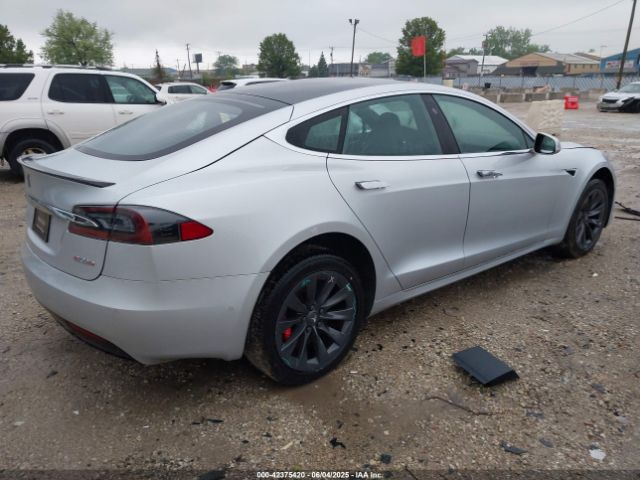 2018 TESLA MODEL S 5YJSA1E42JF265898 Photo 3
