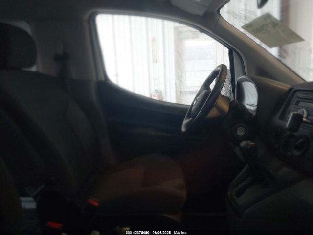 3N6CM0KN2EK702120 Nissan NV200 SV