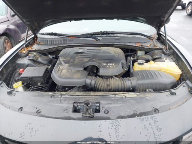 2C3CDXBG7KH696444 Dodge Charger Sxt Rwd