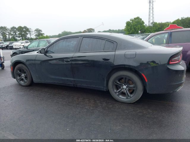 2C3CDXBG7KH696444 Dodge Charger Sxt Rwd