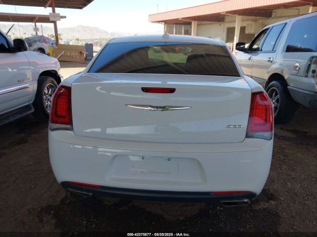 2C3CCAAG1JH331757 Chrysler 2018
