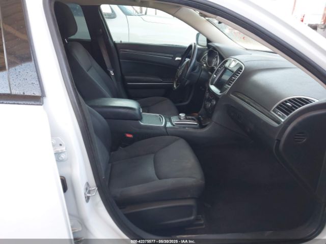 2C3CCAAG1JH331757 Chrysler 2018