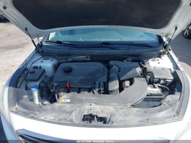 5NPE24AF2FH005030 Hyundai SONATA SE