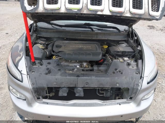 2015 JEEP CHEROKEE 1C4PJLCB9FW711714 Photo 9