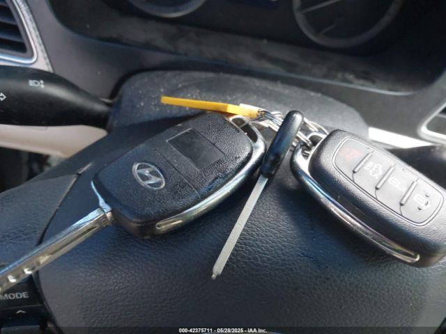 5NPE24AF2FH235943 Hyundai SONATA SE