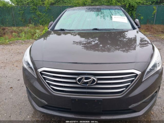 5NPE24AF2FH235943 Hyundai SONATA SE