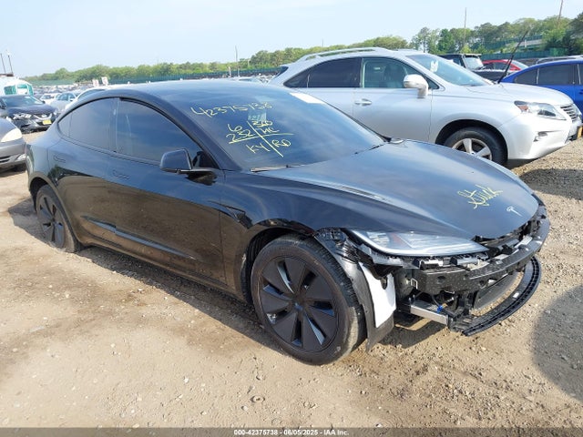 2025 TESLA MODEL 3 5YJ3E1EA4SF914780 Photo 0