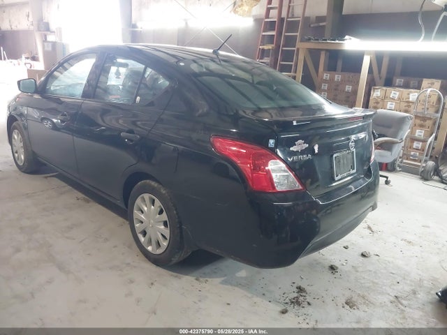 3N1CN7AP4JL869856 Nissan Versa 1.6 S+