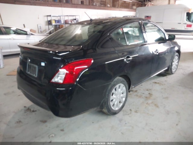 3N1CN7AP4JL869856 Nissan Versa 1.6 S+
