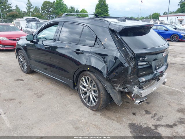 2023 CADILLAC XT4 1GYFZFR48PF108344 Photo 2