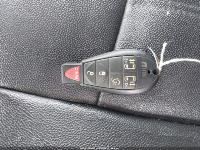 2014 CHRYSLER TOWN & COUNTRY 2C4RC1BG3ER317203 Photo 10