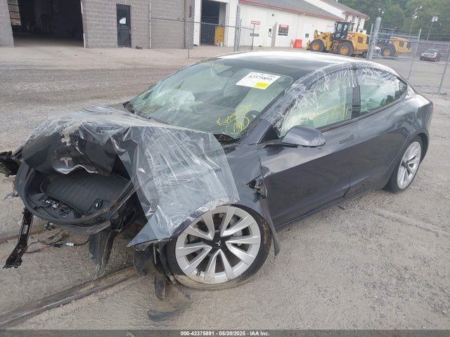 2023 TESLA MODEL 3 5YJ3E1EB0PF389992 Photo 1