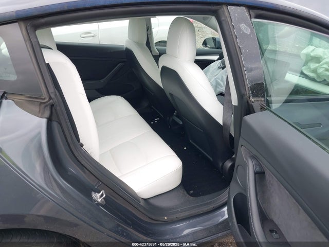 2023 TESLA MODEL 3 5YJ3E1EB0PF389992 Photo 7