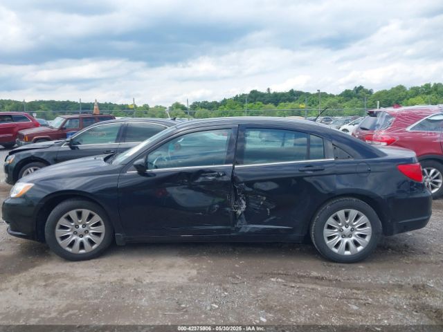 1C3CCBAB7EN231122 Chrysler 200 LX