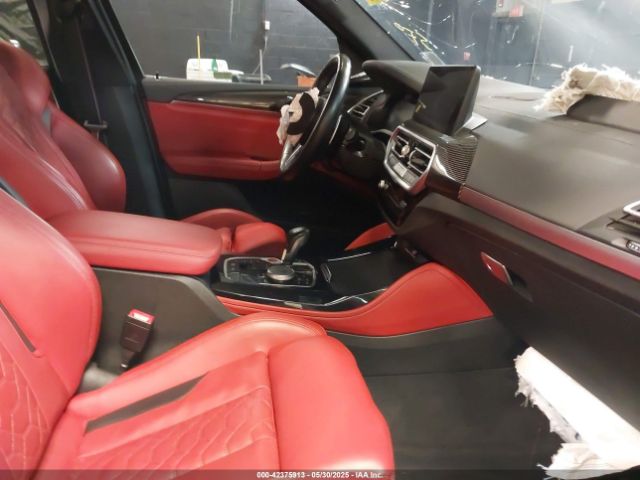 2024 BMW X3 M 5YM13EC01R9U24727 Photo 4