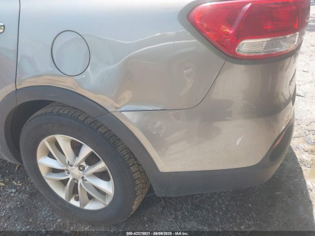 5XYPGDA32GG053149 KIA Sorento 2.4l Lx