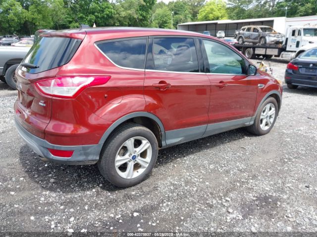 1FMCU9GX8EUC56018 Ford ESCAPE SE